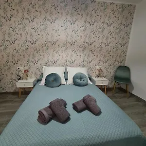 apartamentos-colon.hotelsinnerja.org/